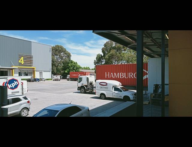 3,213M² WAREHOUSE TO LET IN AIRPORT INDUSTRIA